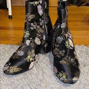 Oriental Print Booties Size 7